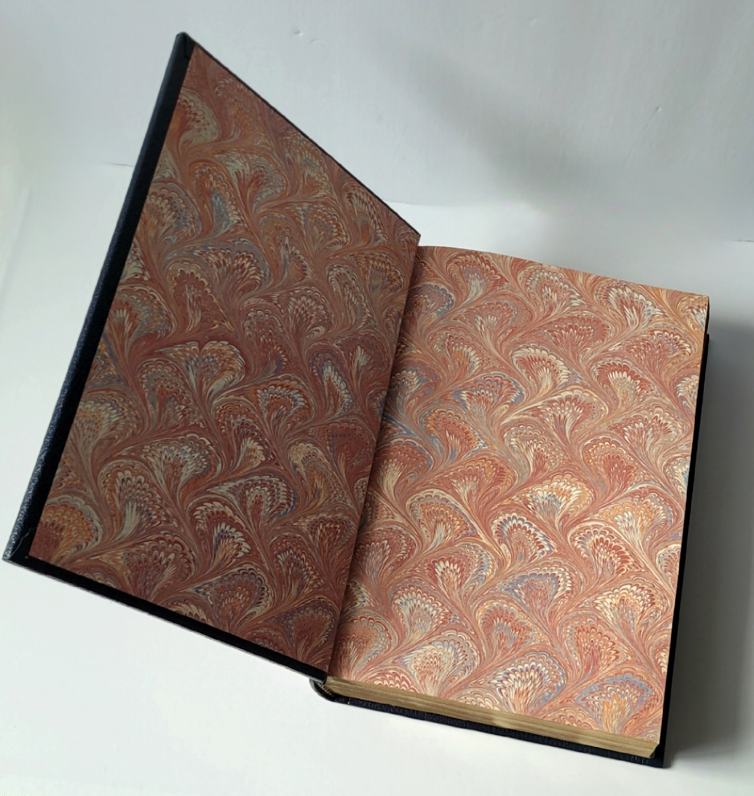 Charles Dickens Greenwich Library Classics Collector’s Edition -4 Novels!