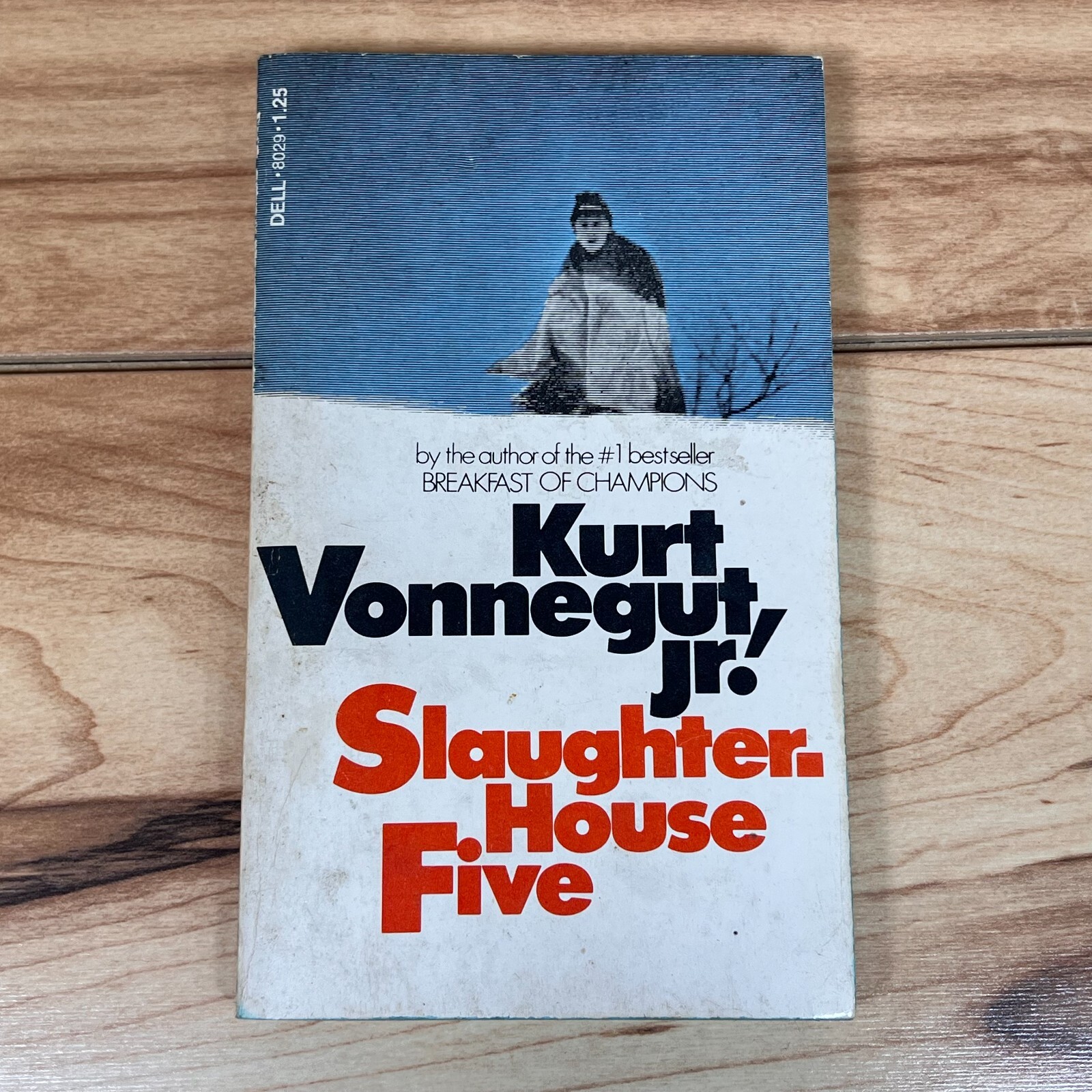 Slaughterhouse Five, Kurt Vonnegut Jr. PB VTG 1974 Dell 11th printing Blue Edge
