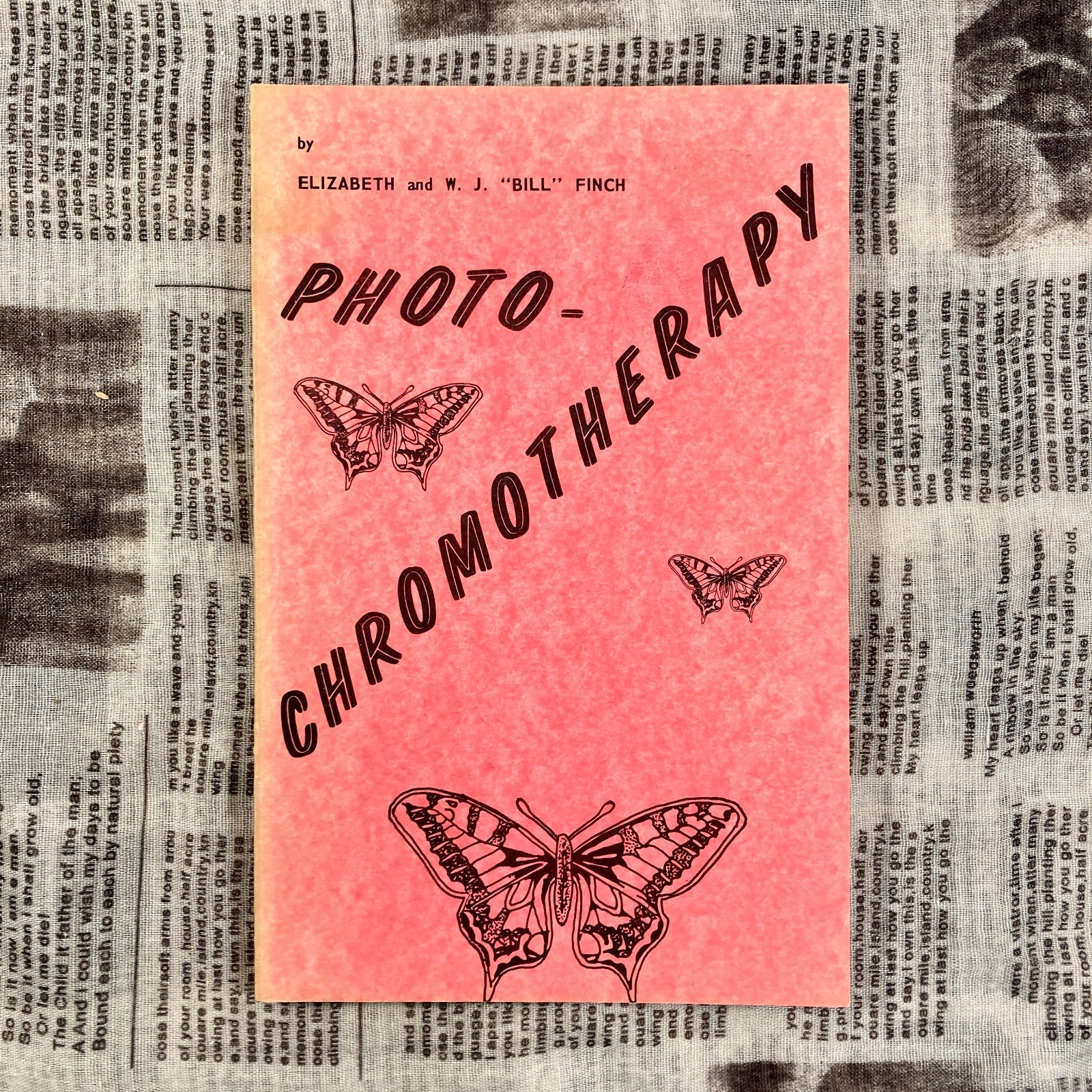 Rare Alternative Health Medicine Book PHOTO-CHROMOTHERAPY Elizabeth & W.J. Finch
