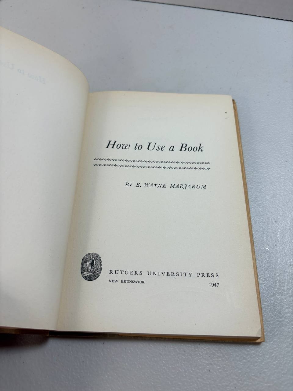 Fundamentals of Book Collecting by Maurice Dunbar HC DJ Illustrated Book Collect