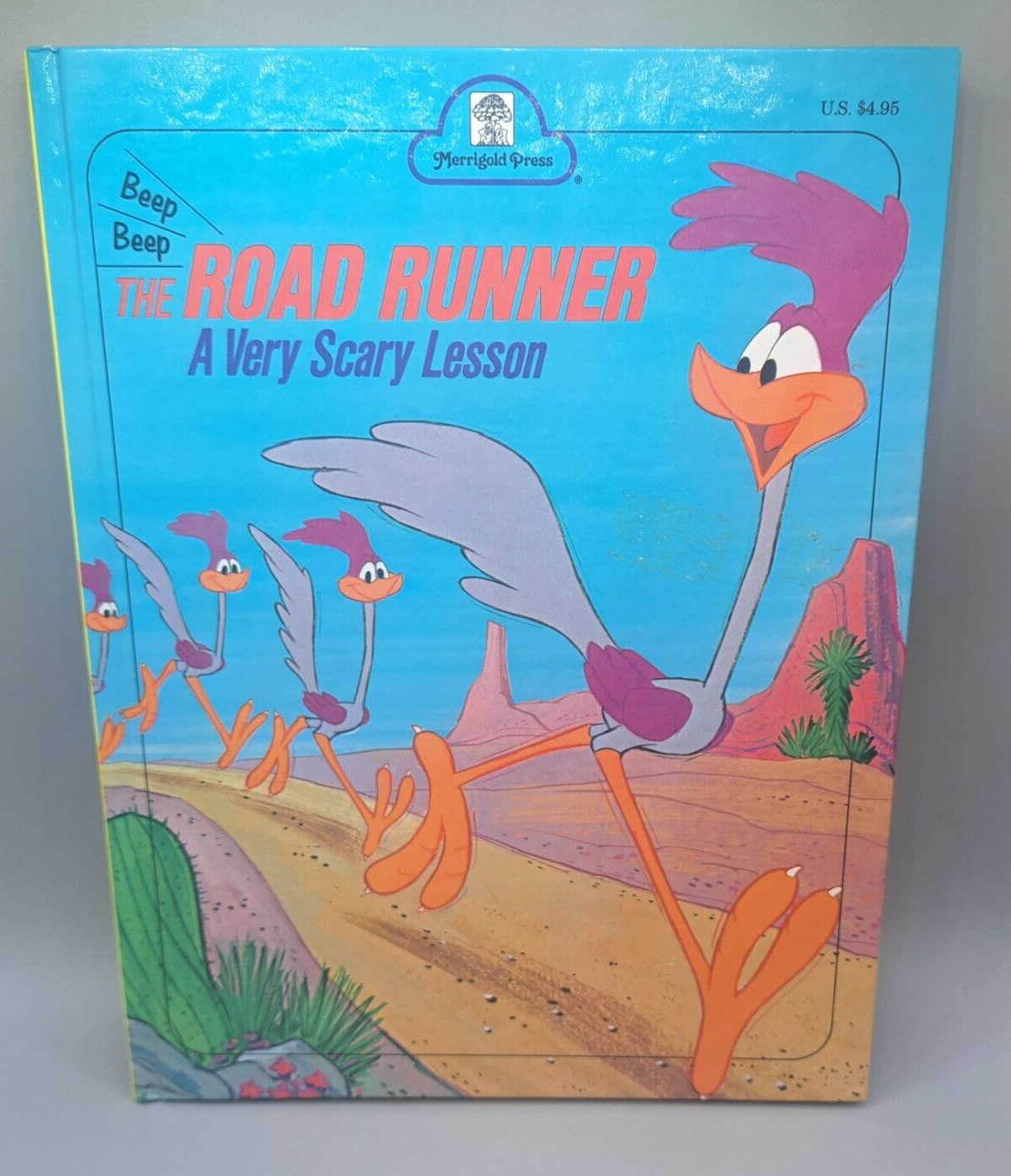 The Road Runner Book A Very Scary Lesson Merrigold Press 1974 HC Book