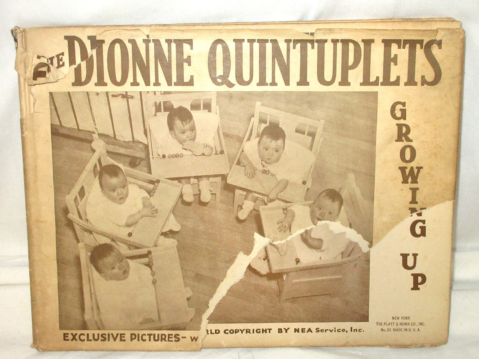 Vintage Book „THE DIONNE QUINTUPLETS GROWING UP“ (1935) (WR5)