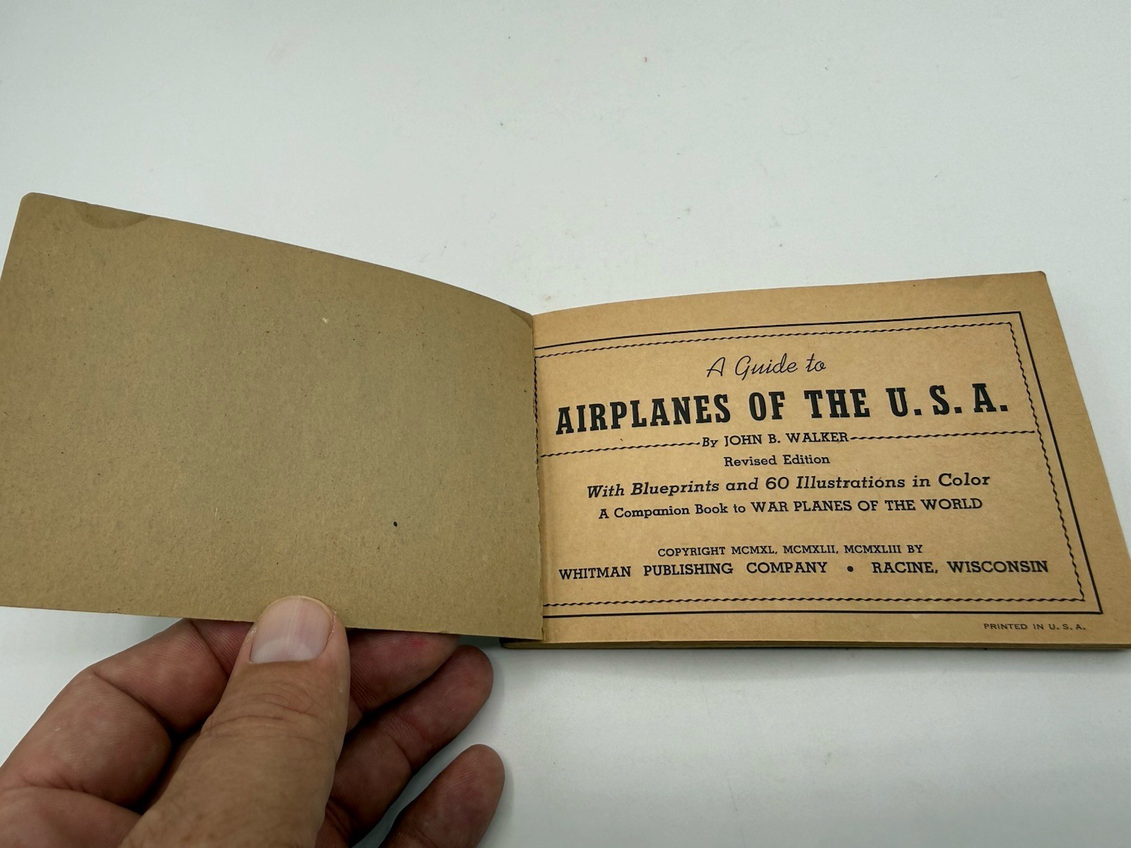 1943 Airplanes of the U.S.A. with 60 Full-Color Pictures Booklet 64 Pages