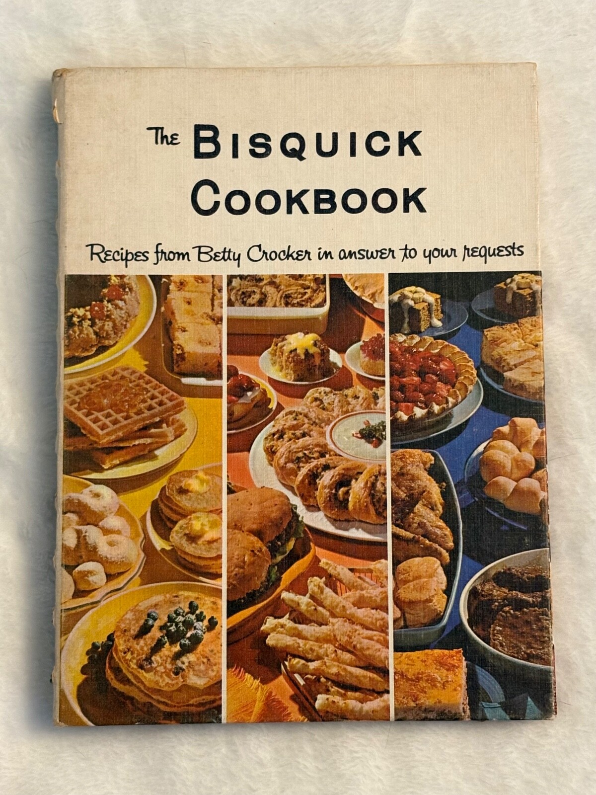 The Bisquick Cookbook General Mills 1964 Spiral Bound Betty Crocker Recipes Vtg