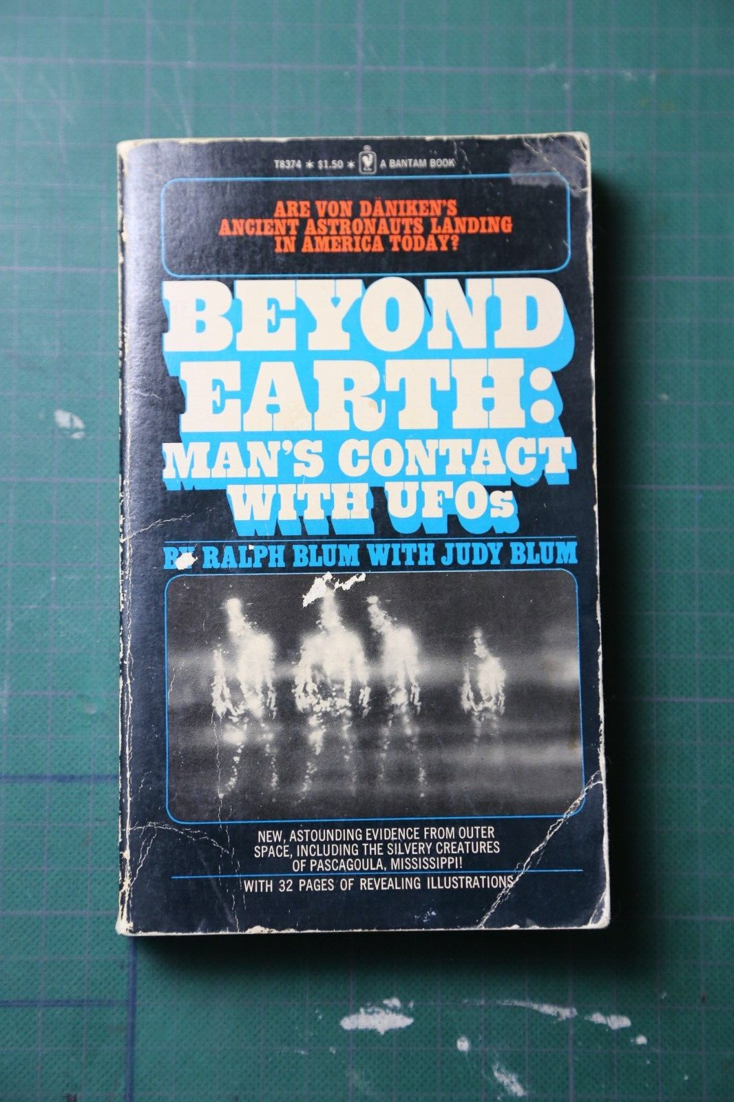 1974 Beyond Earth: Man’s Contact with UFOs – vintage book on extraterrestrials