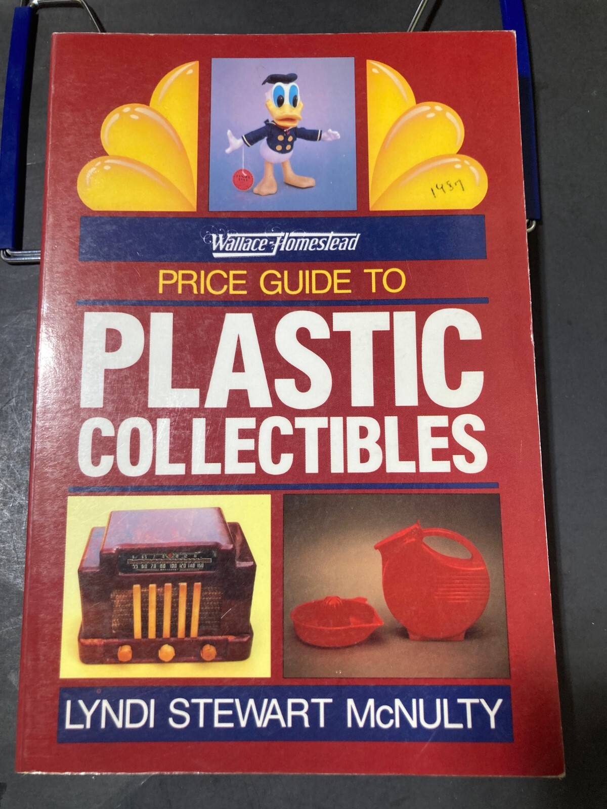 Plastic Collectibles McNulty amber CELLULOID BAKELITE Wallace Homestead