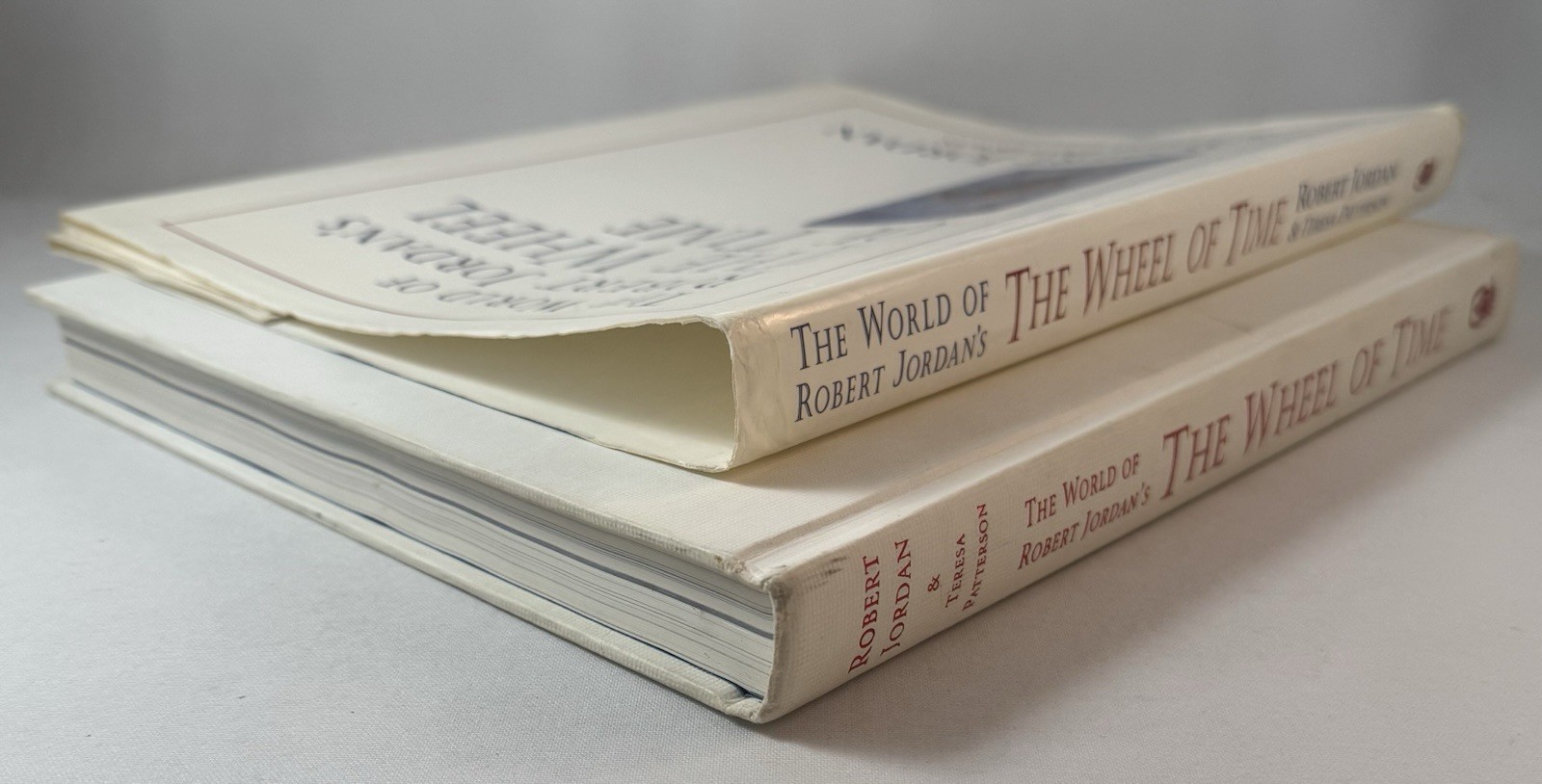 The World Of Robert Jordan’s The Wheel Of Time-SIGNED-TRUE 1st Edition-VERY RARE