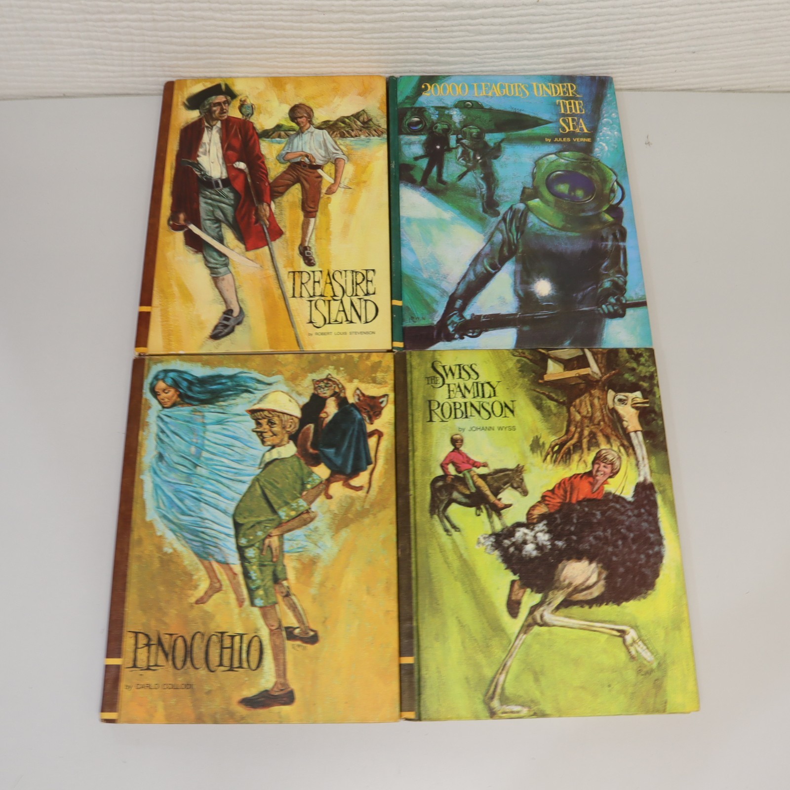Classic Press Illustrated Children’s Classics Set of 12
