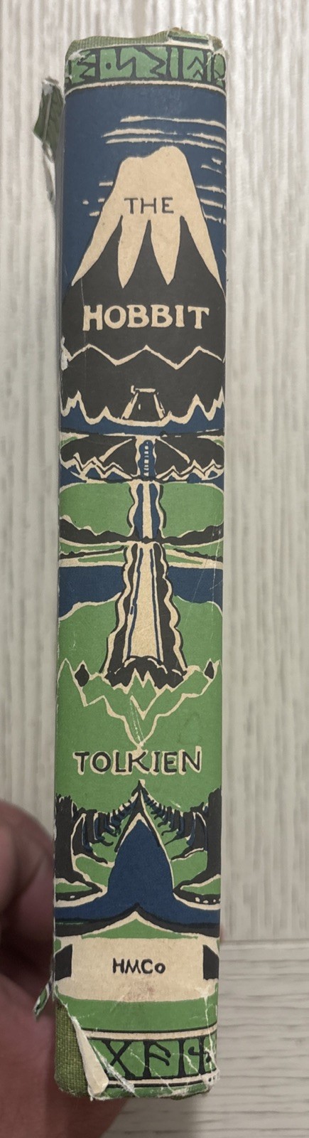 THE HOBBIT J.R.R. Tolkien 33rd Printing Illustrated 1966