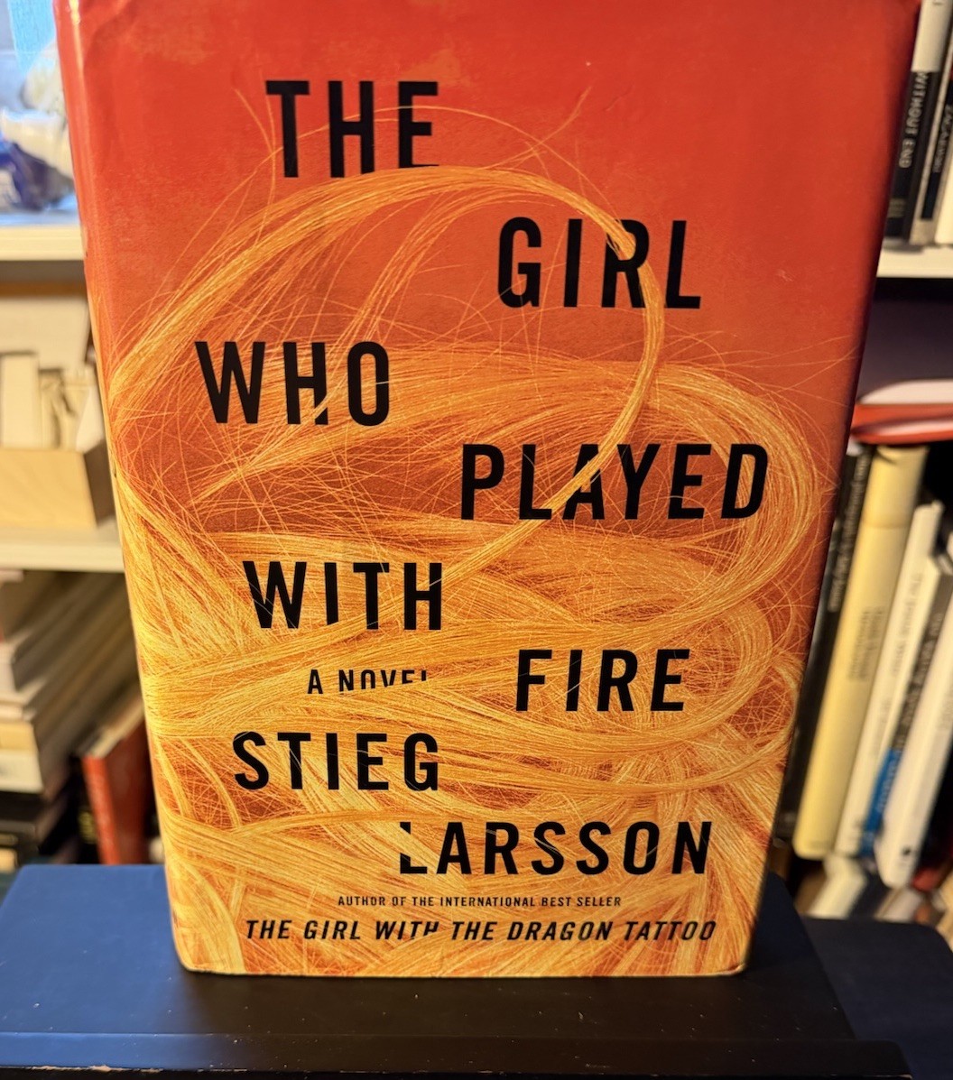 The Girl who Played with Fire / Stieg Larsson / 1st US Ed. / HCDJ / Knopf, 2009