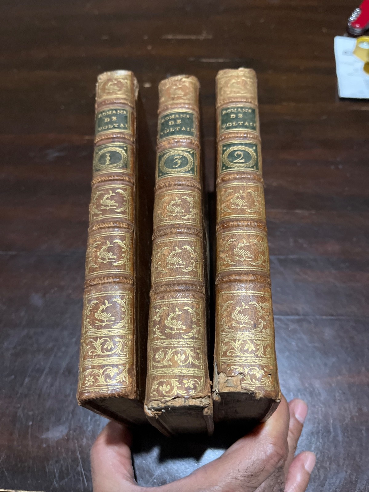 Voltaire Roman’s et contes,1778 bouillon complete 3-volume set .leather calf con