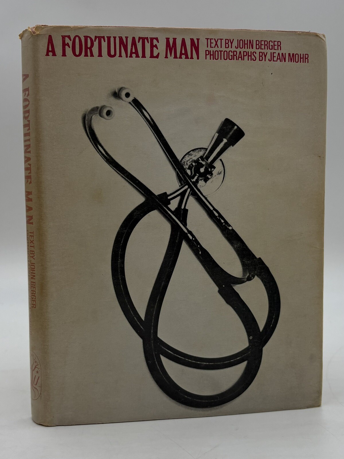 John Berger A Fortunate Man HCDJ Readers Union Allen Lane UK 1968