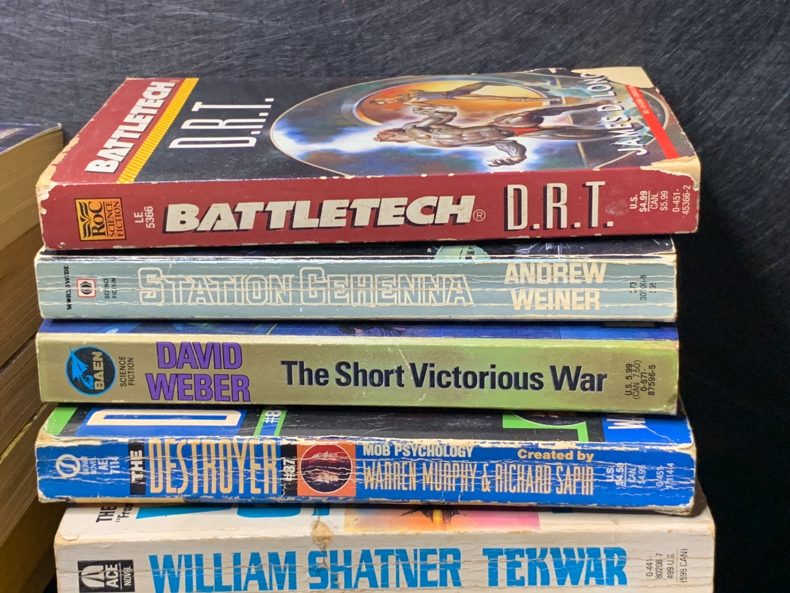 Epic Vintage SciFi Fantasy Paperback Lot 16 Books Asimov McCaffrey Niven Shatner