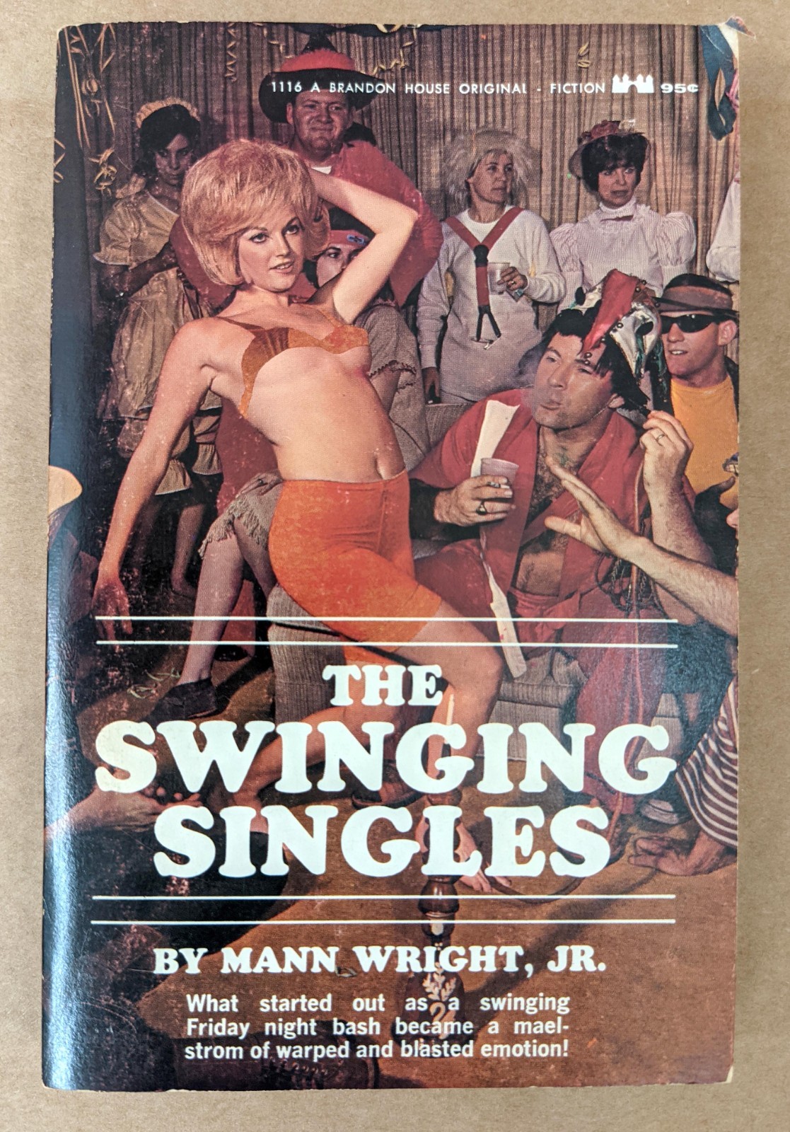 SWINGING SINGLES Mann Wright Brandon House 1116 warehouse fresh sleaze
