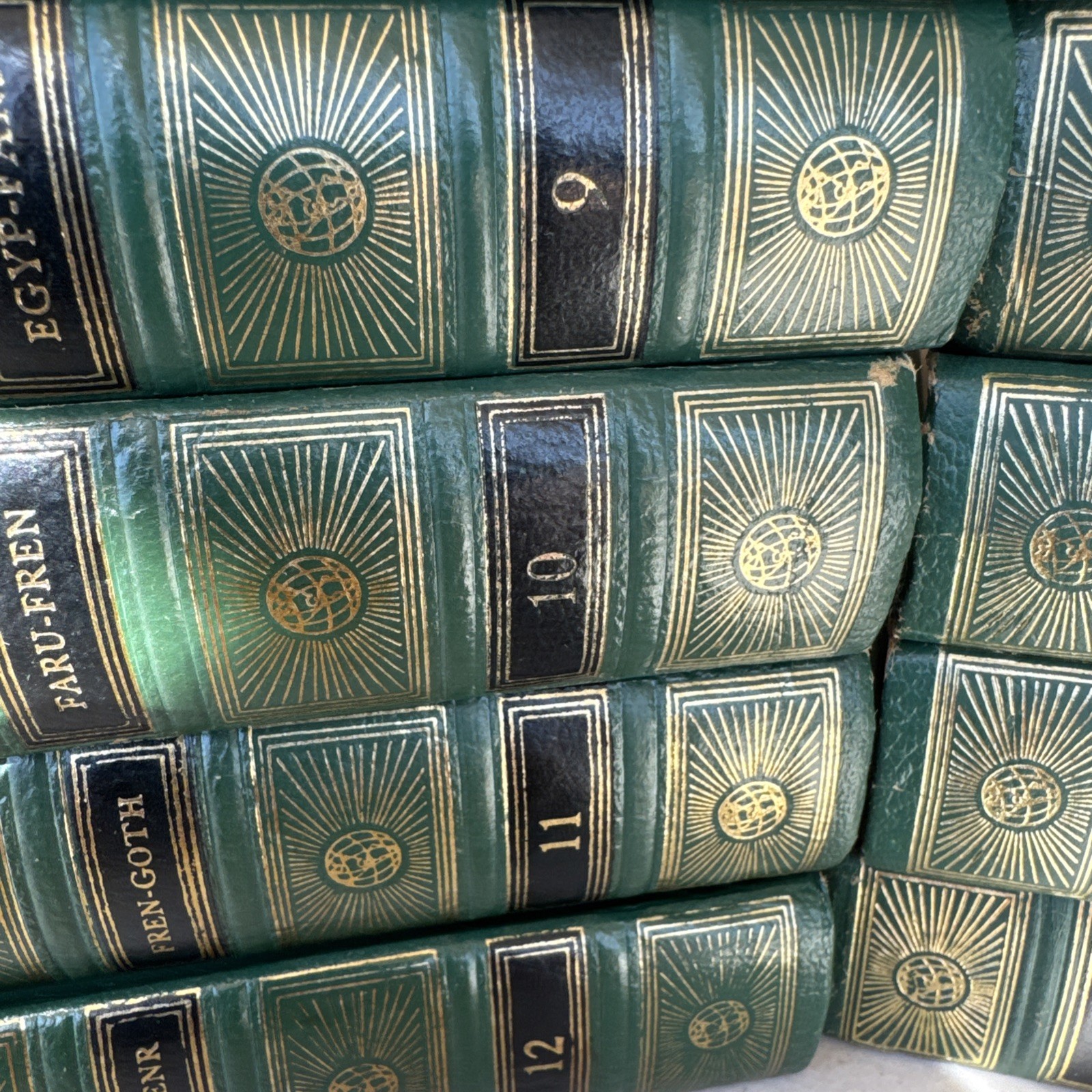 Funk & Wagnalls Standard Reference Encyclopedia Complete 1-25 (1959-1960)