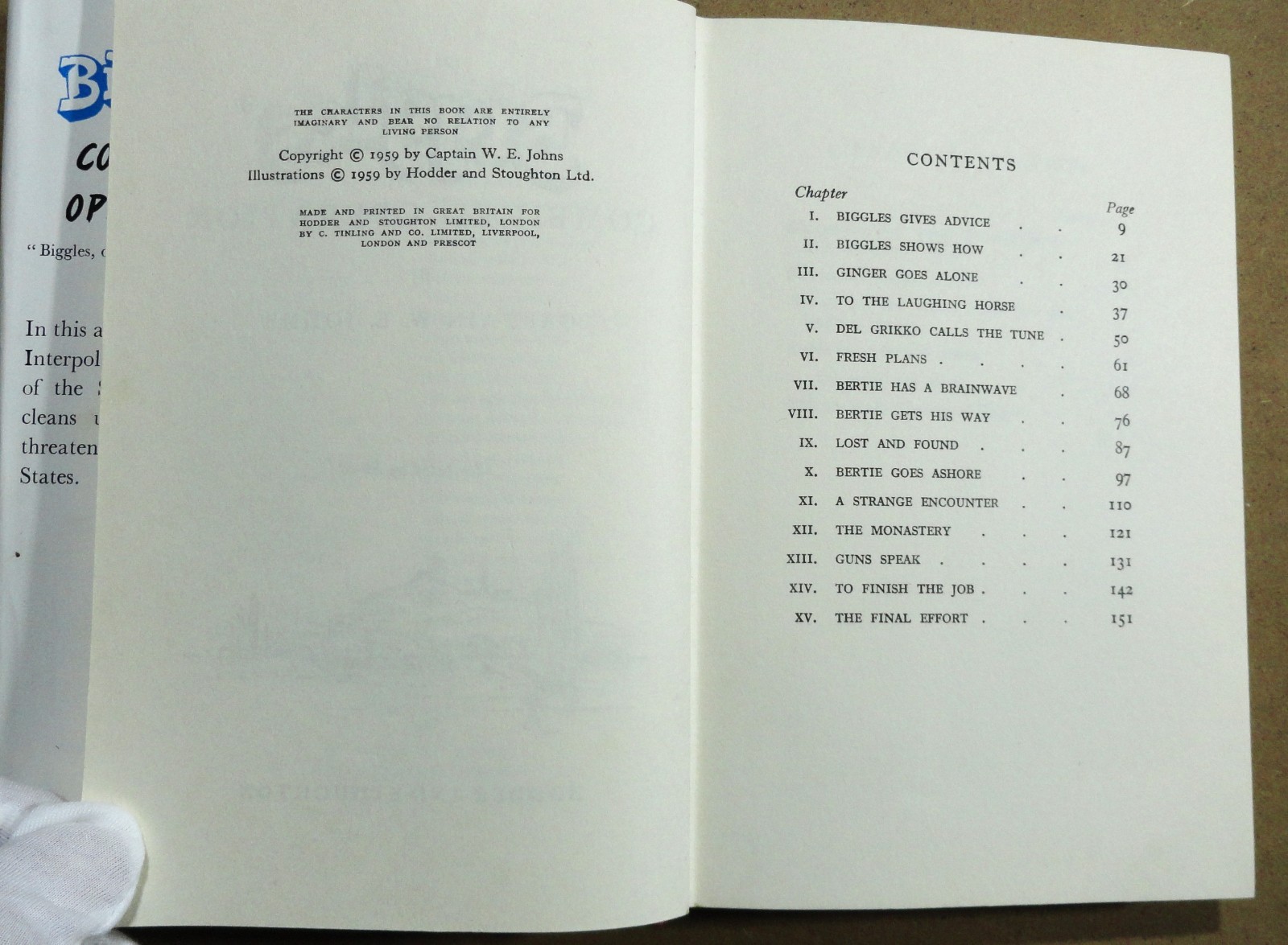 BIGGLES‘ COMBINED OPERATION – 1st Edition 1959 – VG / Hardcover – Original D/J