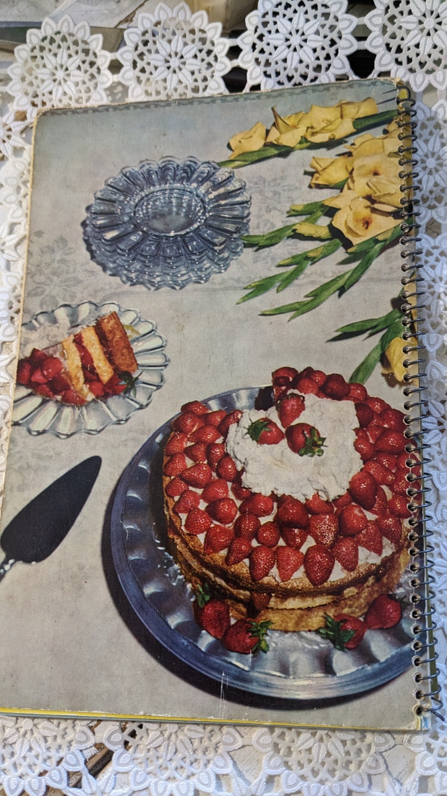 1951 INTERNATIONAL HARVESTER HOW TO FREEZE FOODS SPIRAL BOUND COOKBOOK