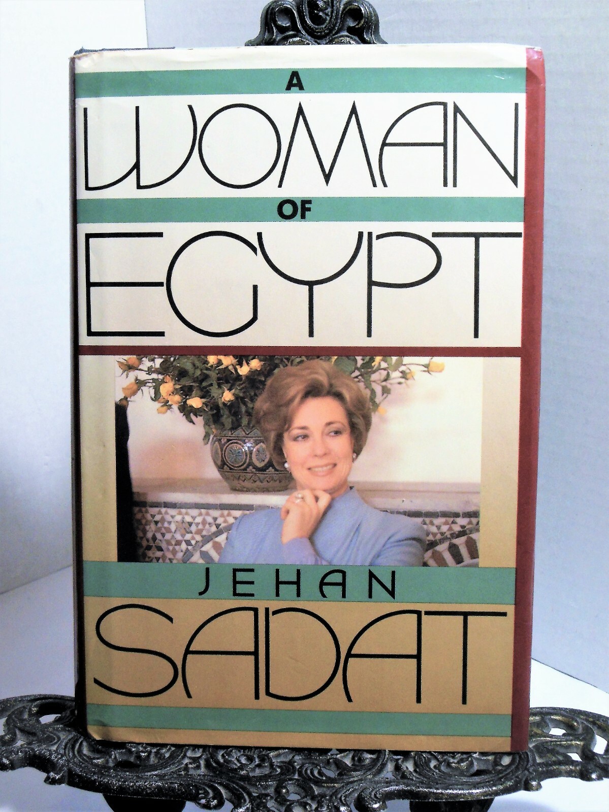 SIGNED Jehan Sadat 1933 – 2021 A Woman of Egypt Wife of Anwar Womens Rights HBDJ