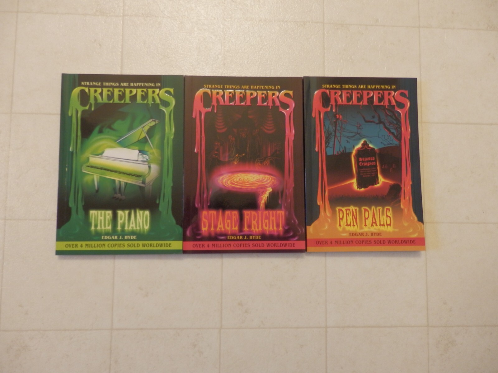 LOT OF 3 STRANGE THINGS ARE HAPPENING IN CREEPERS BY EDGAR HYDE
