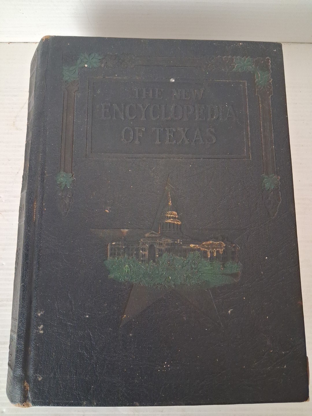 The New Encyclopedia Of Texas Revised. Volume I. Texas Historical Society Book