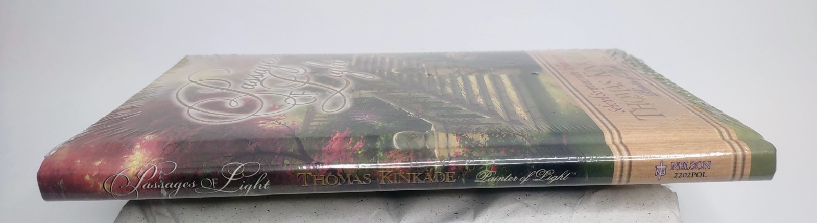 Passages of Light Selected Scriptures w Reflections by Thomas Kinkade Sealed