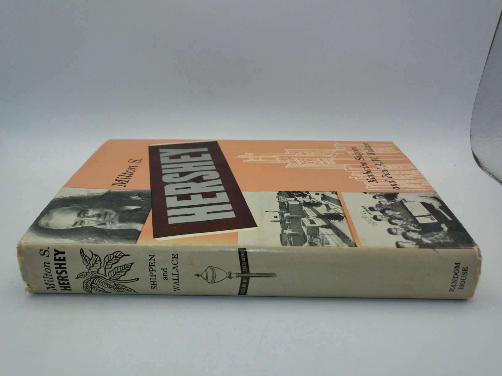 Milton S. Hershey 1959 First Printing Katherine B Shippen Paul A W Wallace DJ