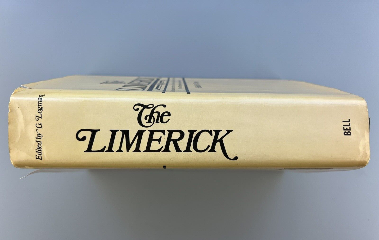THE LIMERICK- Edited by G. Legman (1964) Bell Publishing – 1700 – Humor/Erotic