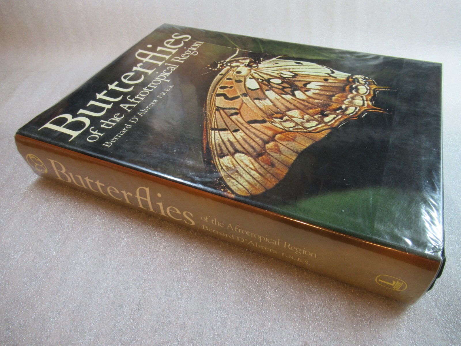 BUTTERFLIES of The AFROTROPICAL REGION – Bernard D’Abrera – 1980 1st ed HB-DJ
