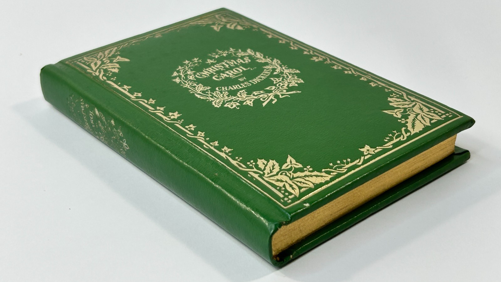 Green Leather, A Christmas Carol by Charles Dickens 1843, Facsimile