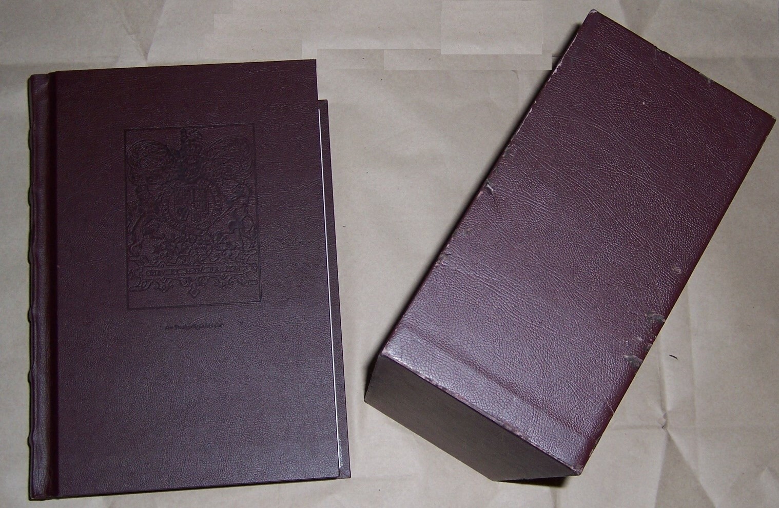 Bible Museum 400th anniversary Ed. HOLY BIBLE 1611 King James Edition replica