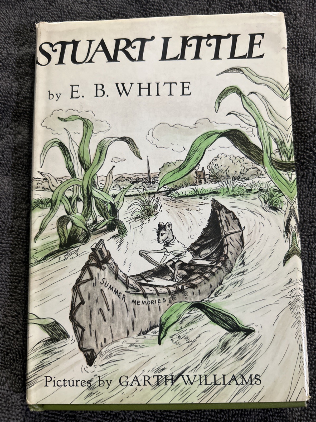 Stuart Little by E.B. White – 1945 1st Print HC Rare Book Club Edition
