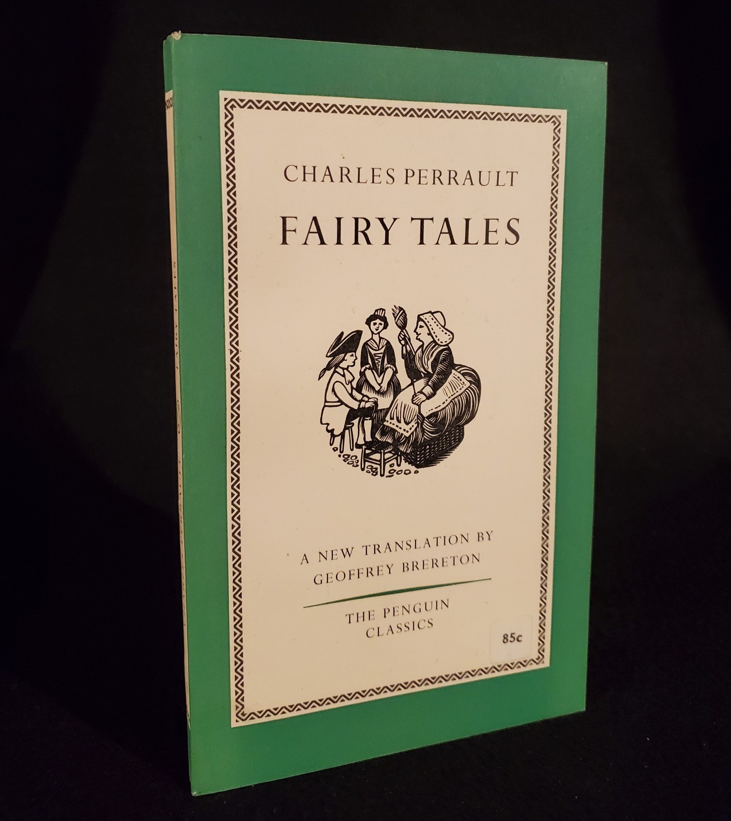 The Fairy Tales of Charles Perrault 1957 Penguin Paperback Book