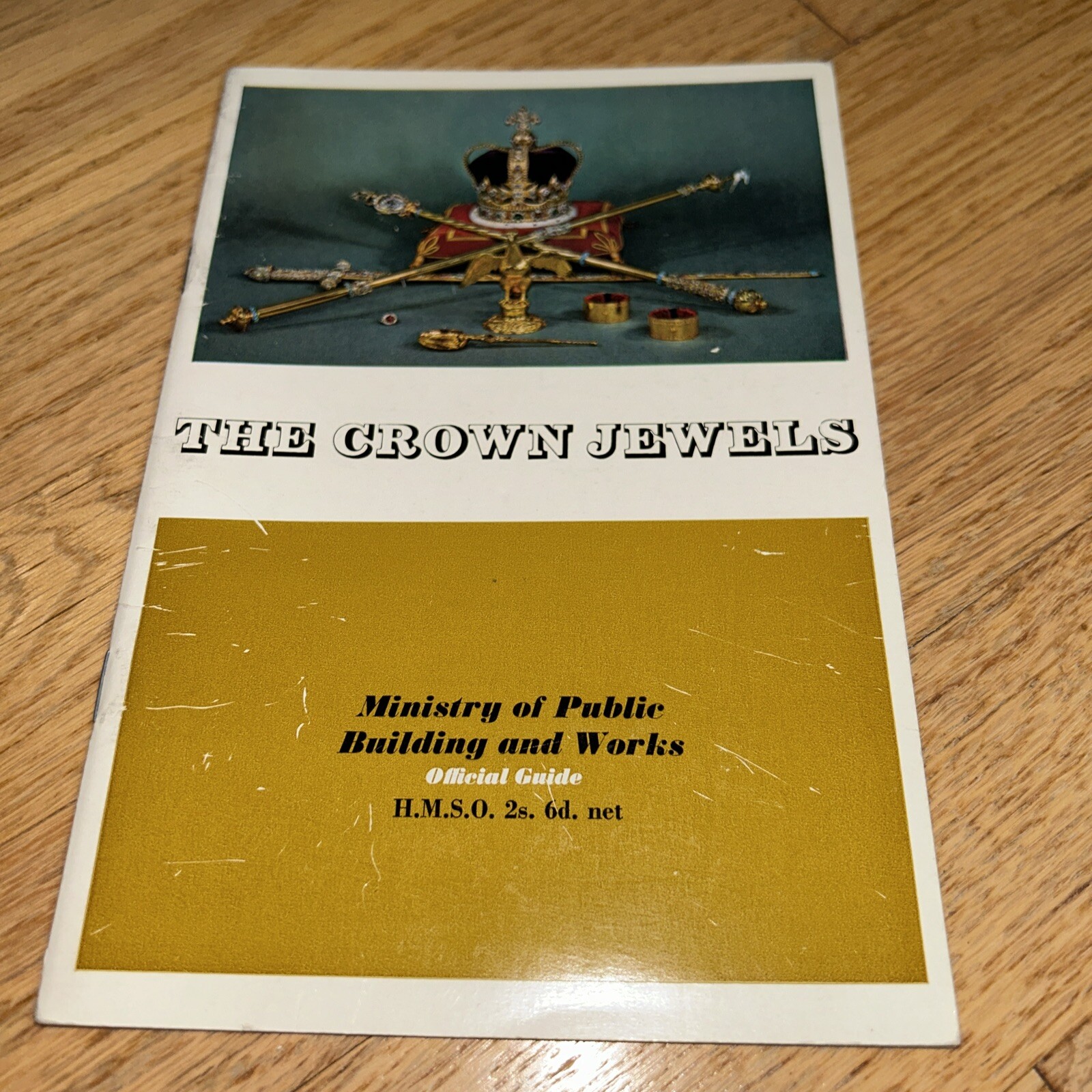 20 Vintage UNITED KINGDOM GUIDEBOOKS / TOURIST INFO / MAPS / BOOKS