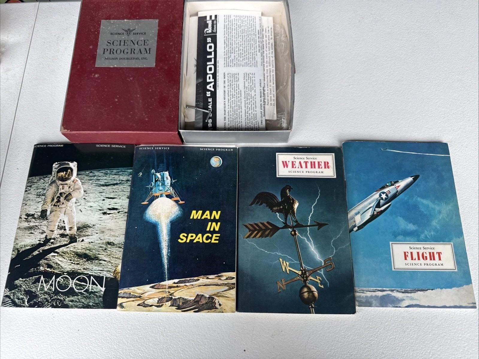 Science Service Science Program Book Lot Of 51 And Holders Nelson Doubleday Inc