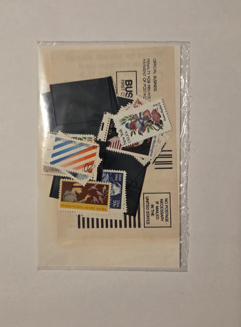 SEALED 1982 Mint Set Commemorative USPS Yearbook Album with Stamps