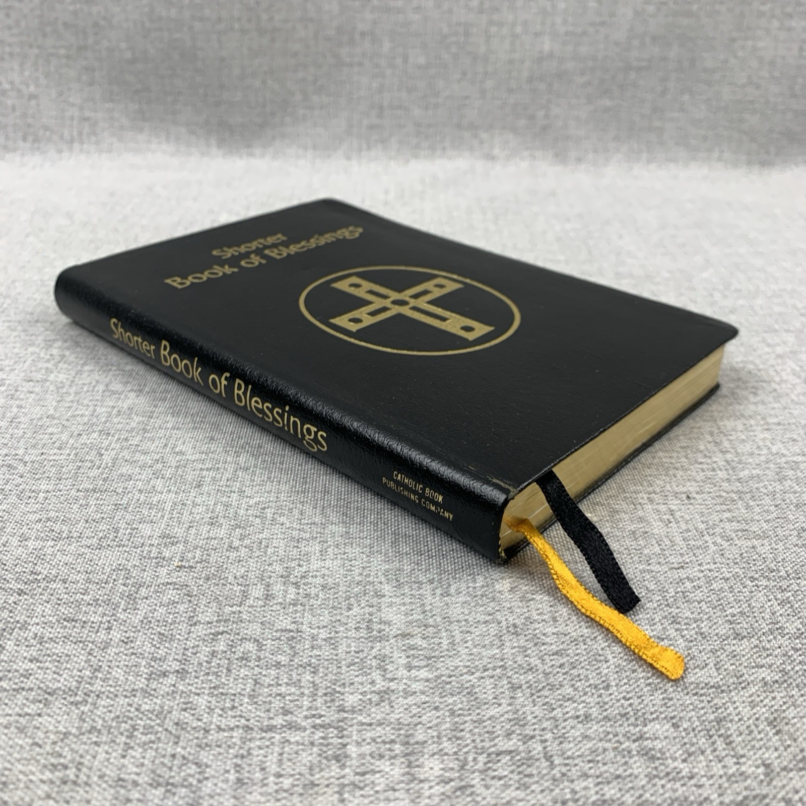 Shorter Book of Blessings 1990 Catholic Book Publishing Co