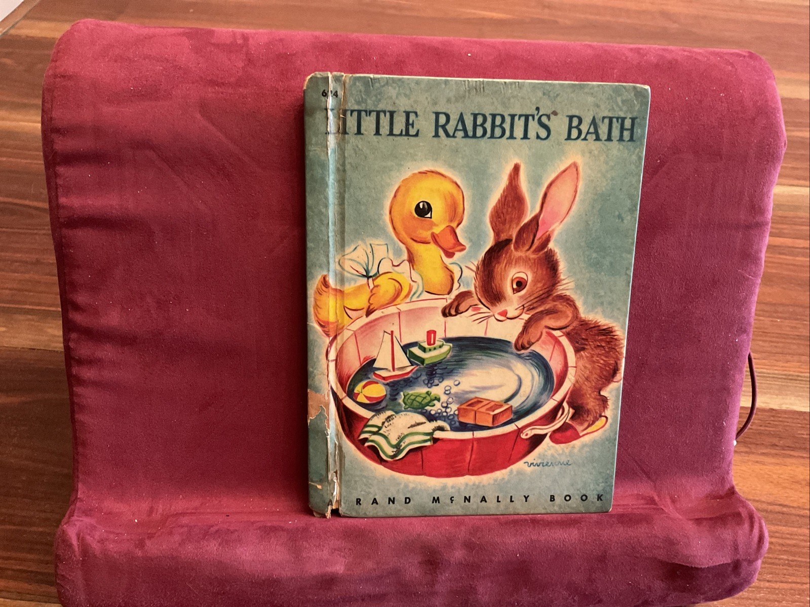 Children’s Vintage Storybook ~ LITTLE RABBIT’S BATH ~ Miriam Clark Potter