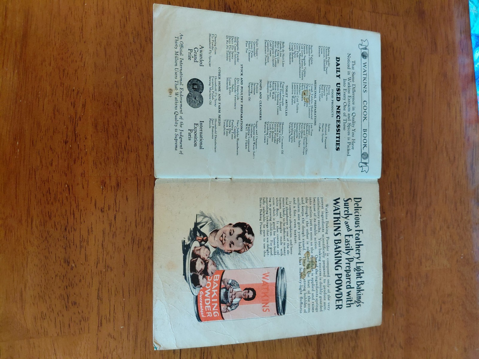 Vintage 1930 J.R. Watkins Cookbook Cook Book Green Pamphlet 7.5″ x 5″ 48 Pgs