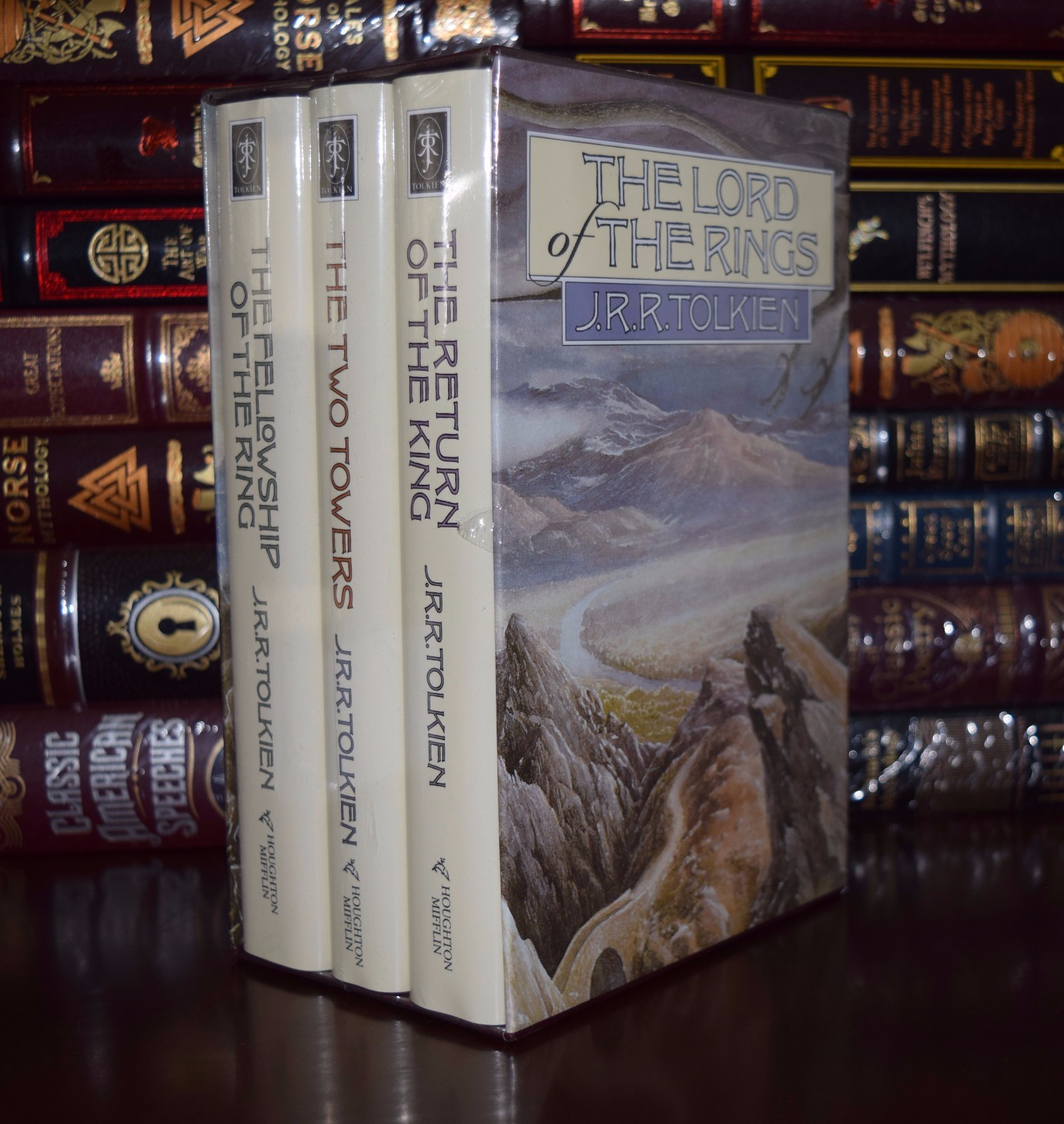 New Lord of the Rings by J R R Tolkien Sealed 3 Volume Hardcover Deluxe Set