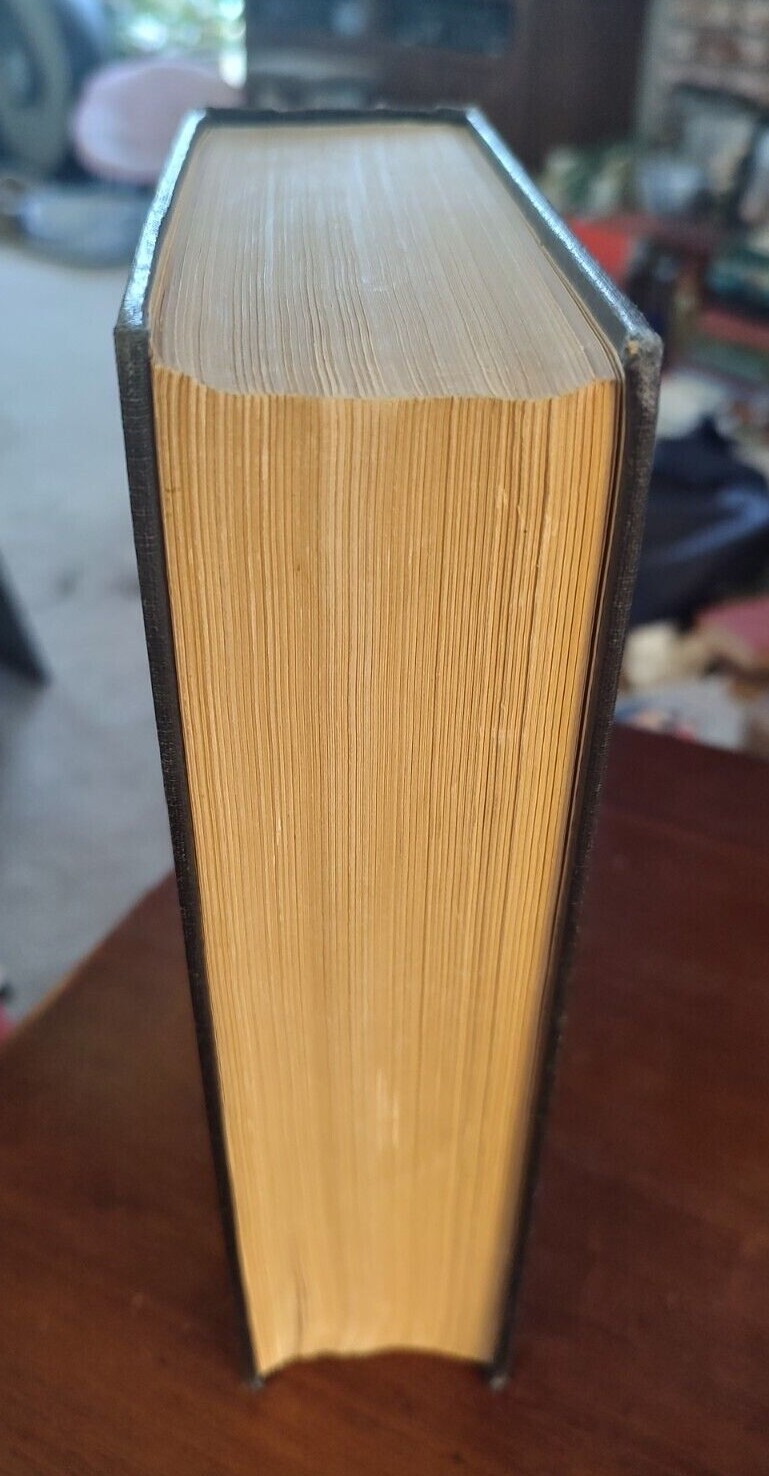 Traveller’s Library 1933 First Edition, Essays, Poems & Short Stories, Fine Cond