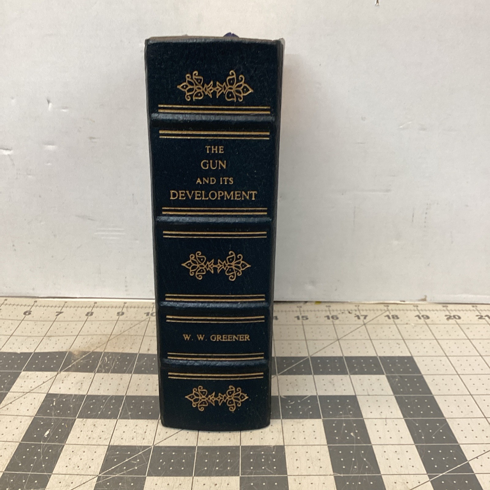 The Gun and Its Development by W.W.Greener Special Edition Leather Bound HC New