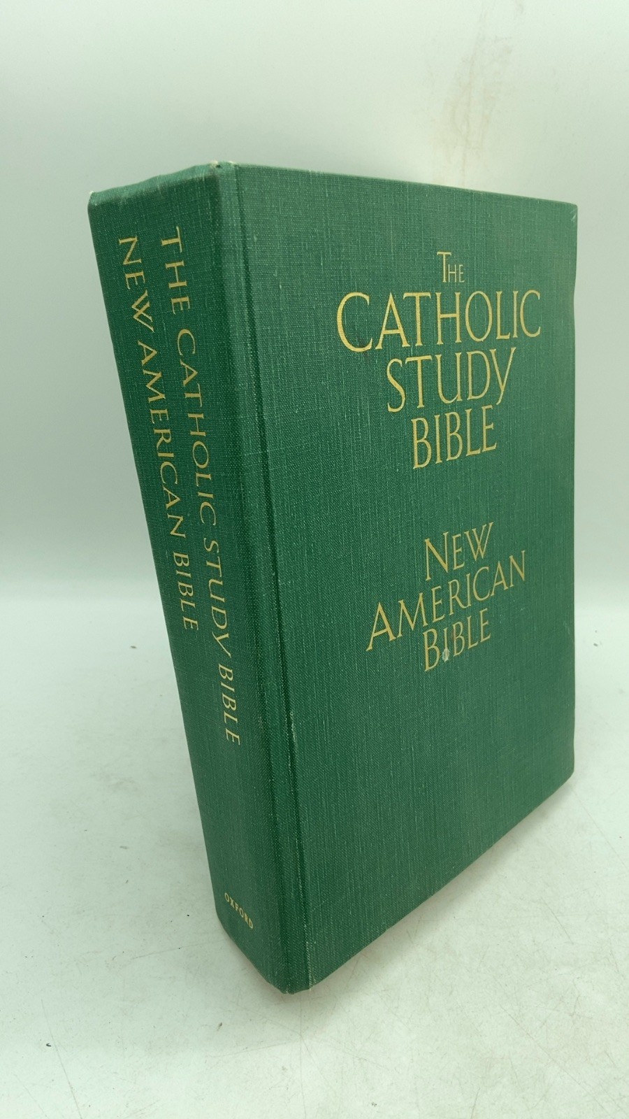 The Catholic Study Bible: New American Bible Donald Senior (General Editor) H…