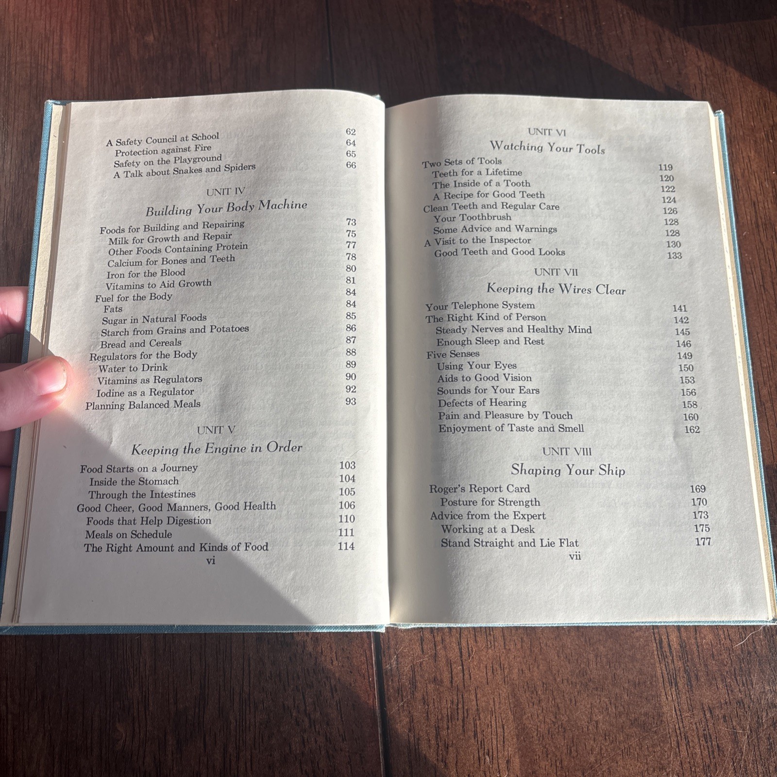 1941 Gaining Health by C. E. TURNER & GRACE Curl Health Safety Growth