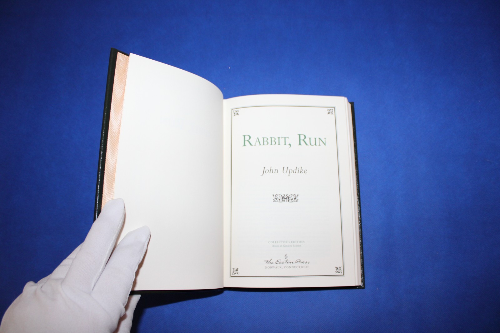 Easton Press „Rabbit, Run“ SIGNED edition. John Updike. Leather Bound.