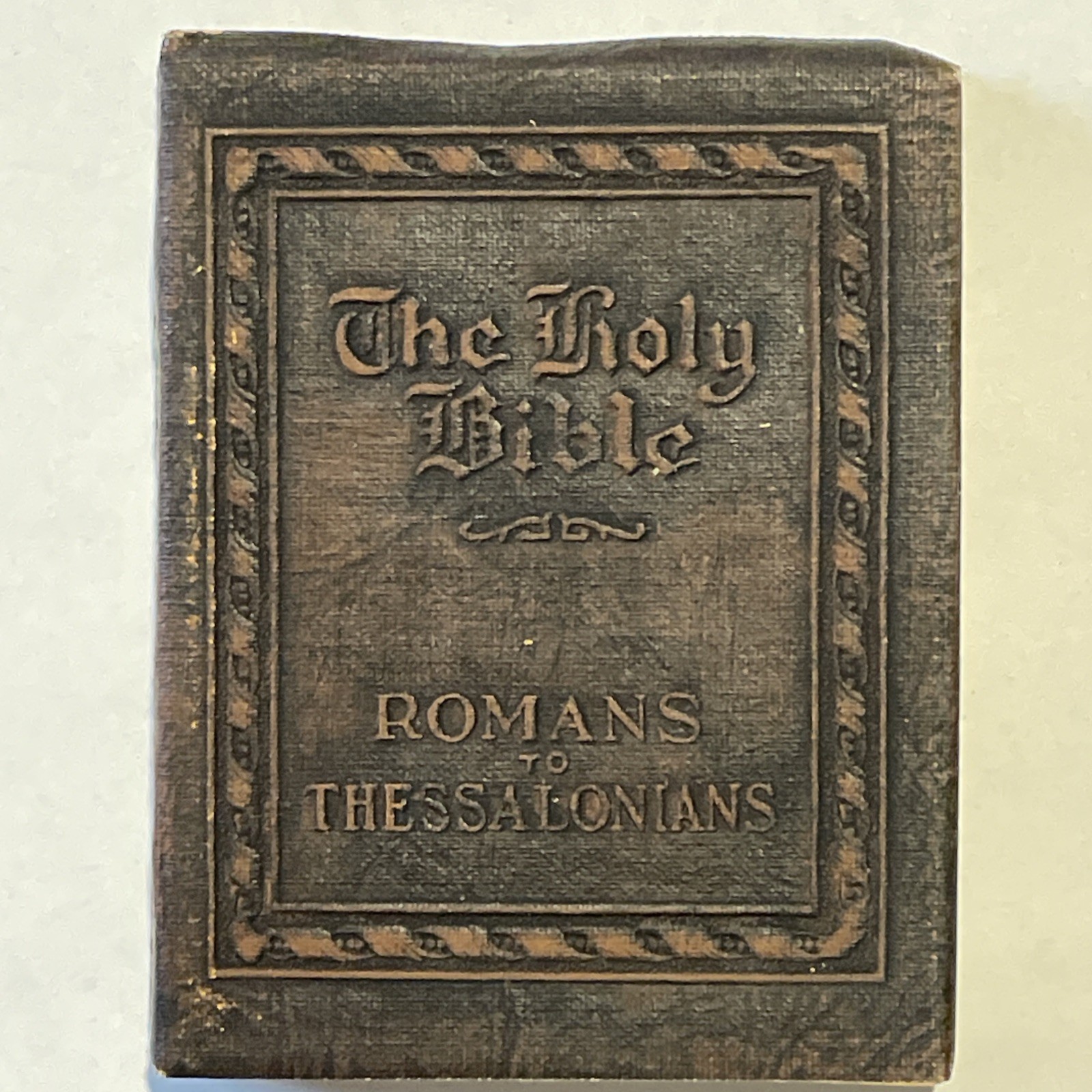 Little Leather Library ROMANS TO THESSALONIANS from The Holy Bible