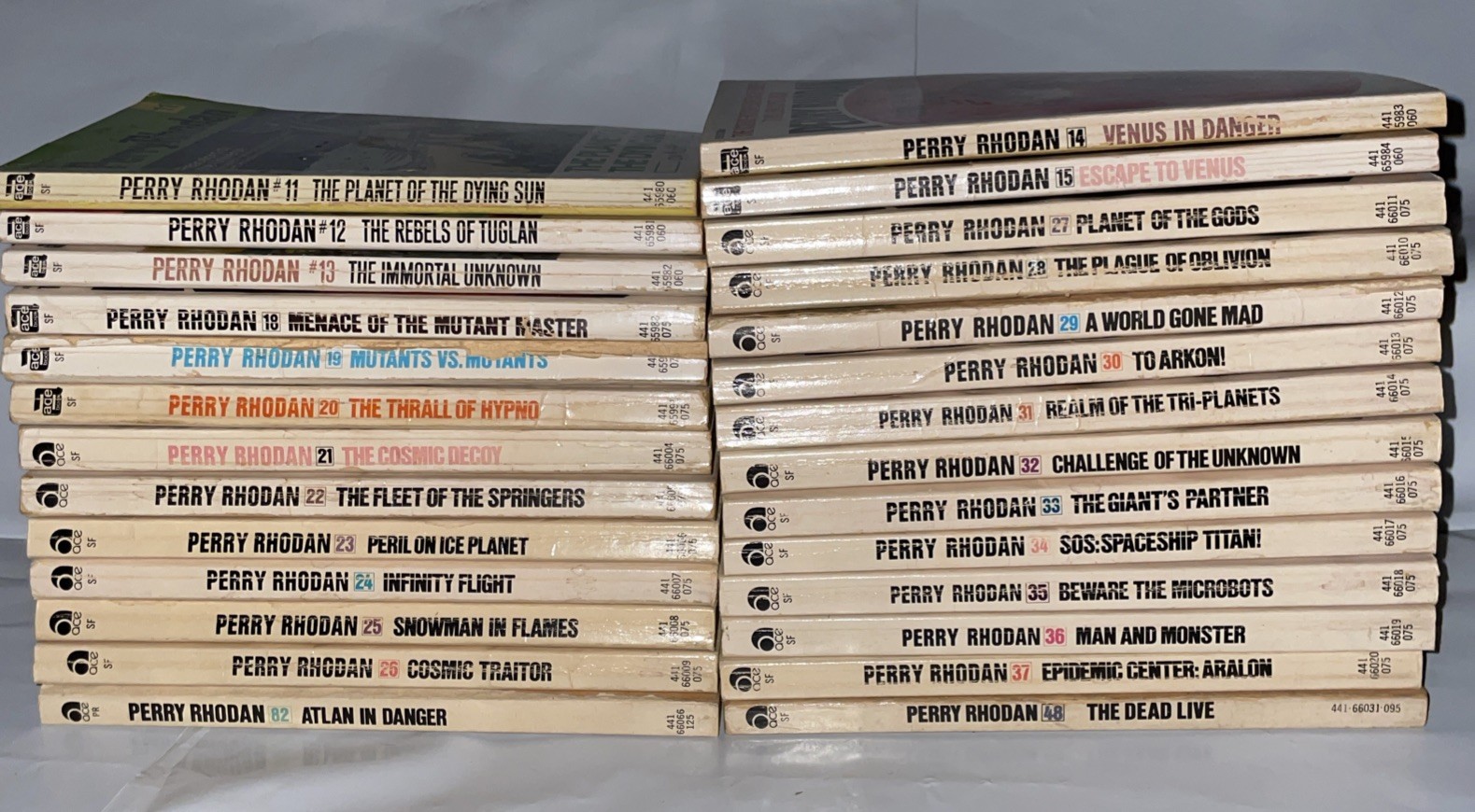 Lot of 27 Perry Rhodan Sci-Fi Paperbacks – Ace Books – 1970s Mixed Run Vintage.