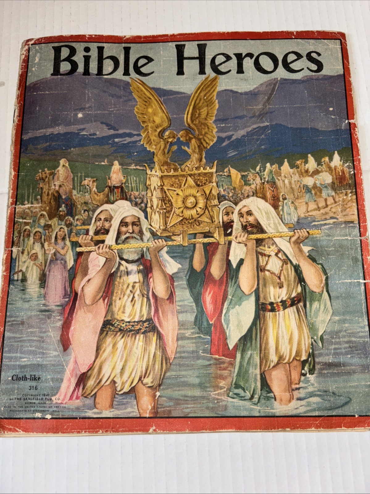 Bible Heroes Cloth Like Finish 1941 Saalfield Publishing Company ?