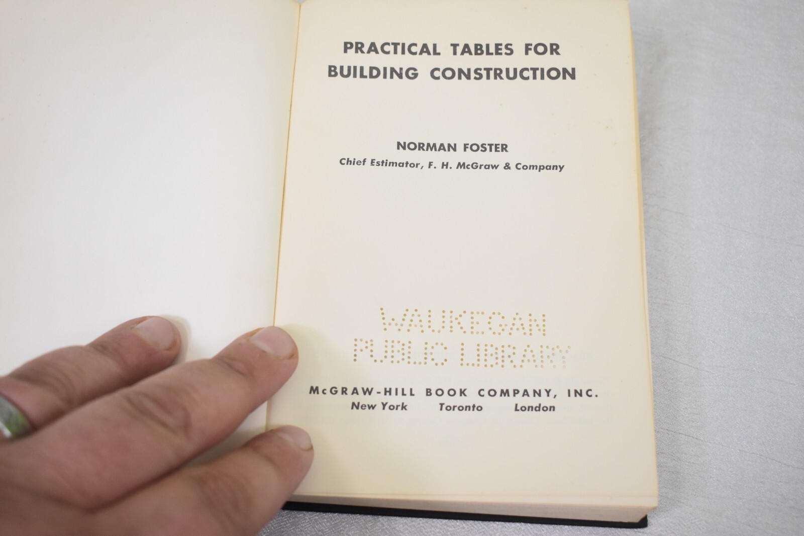 Norman Foster Guide Practical Tables for Building Construction Vintage 1963