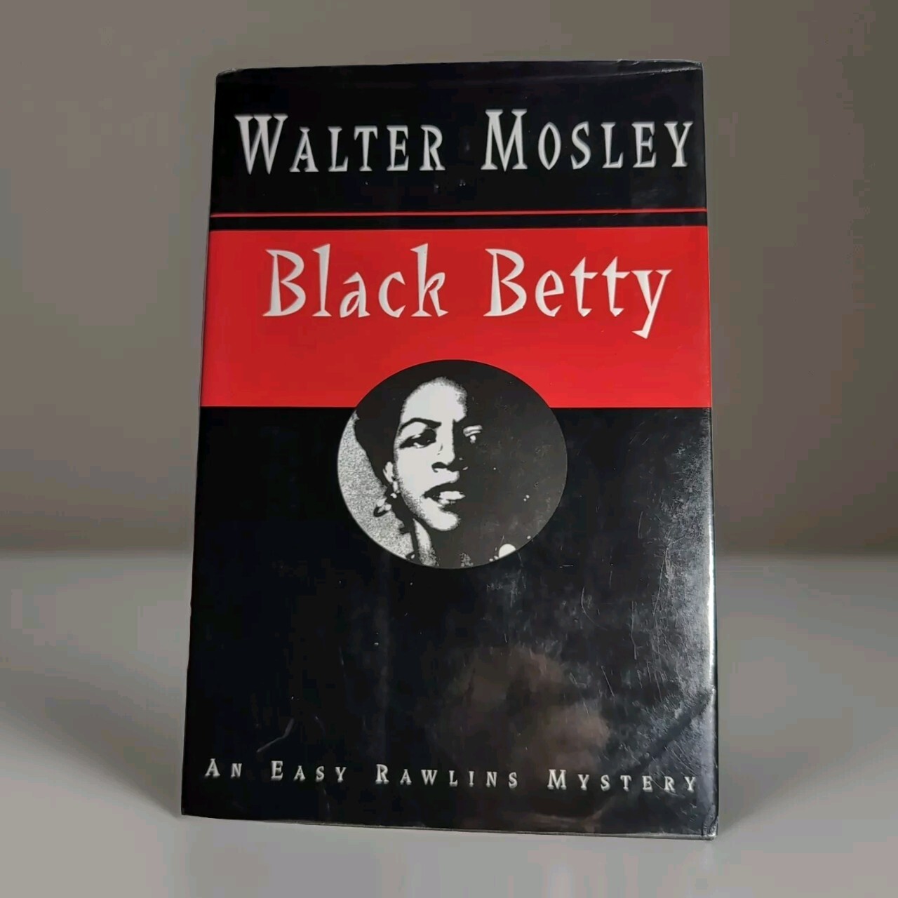 SIGNED/INSCRIBED 1st Edition WALTER MOSLEY Black Betty 1st/1st HCDJ Mystery EUC