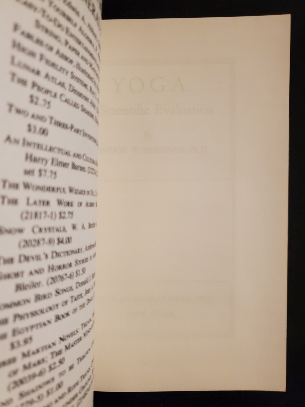 Yoga: A Scientific Evaluatiuon by Kavoor T. Behanan 1964 Softcover NEAR MINT